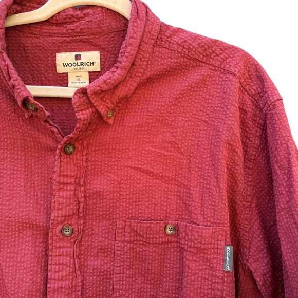Woolrich Other - Woolrich Mens XL Button Down Shirt Red Seersucker Texture‎ Short Sleeve Cotton